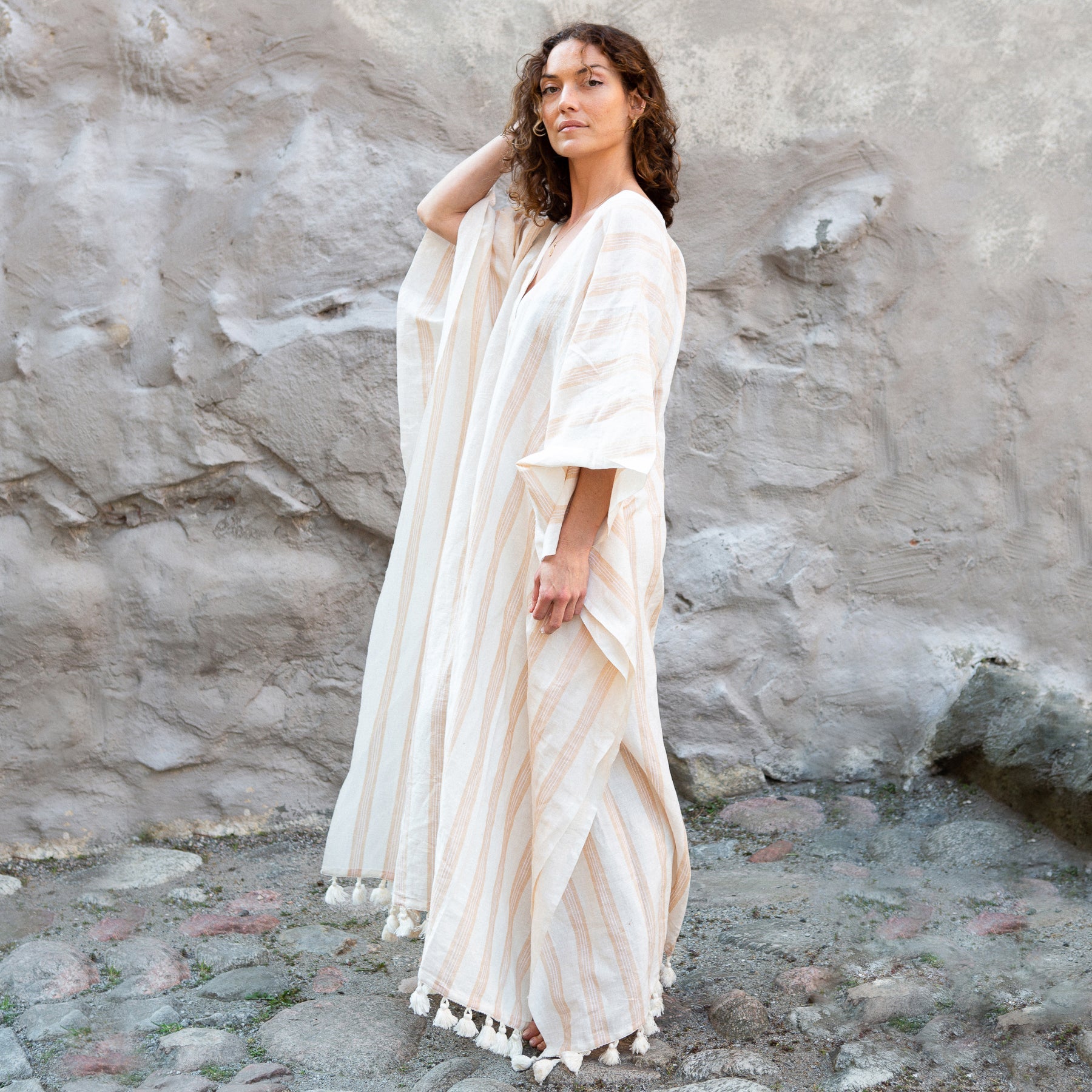 Milieuvriendelijke gestreepte Ibiza-kaftan