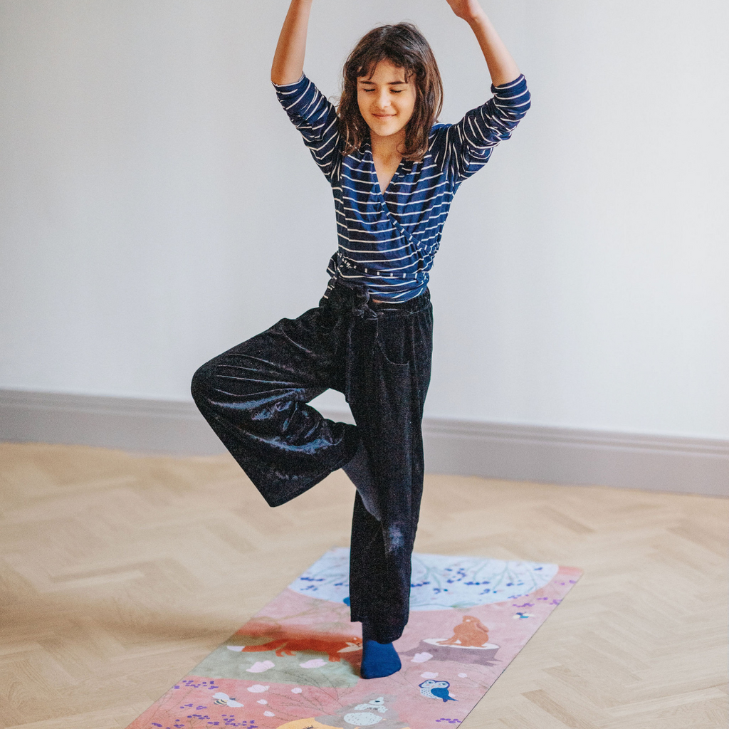 Kids Yoga Mat door Karin Design: Red Forest